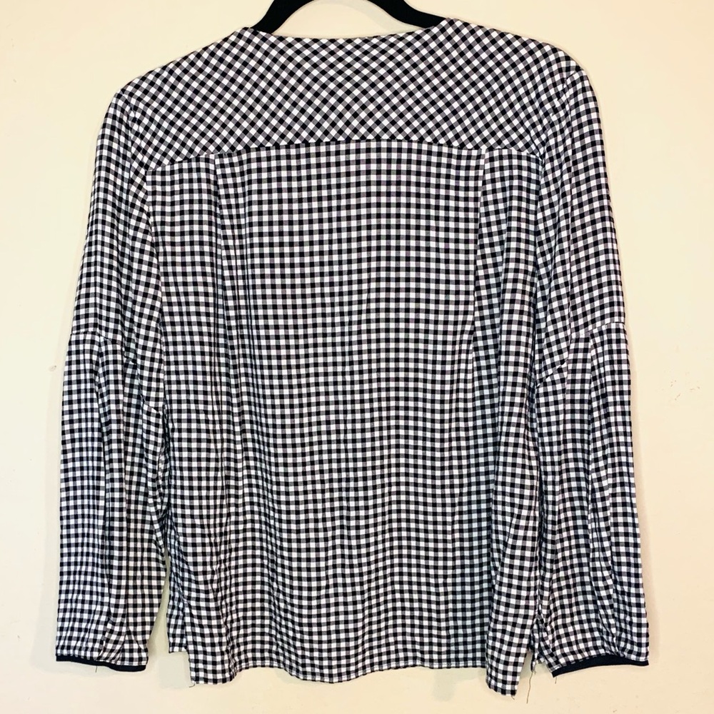 Zara Basic Collection Blouse - Picture 3 of 4